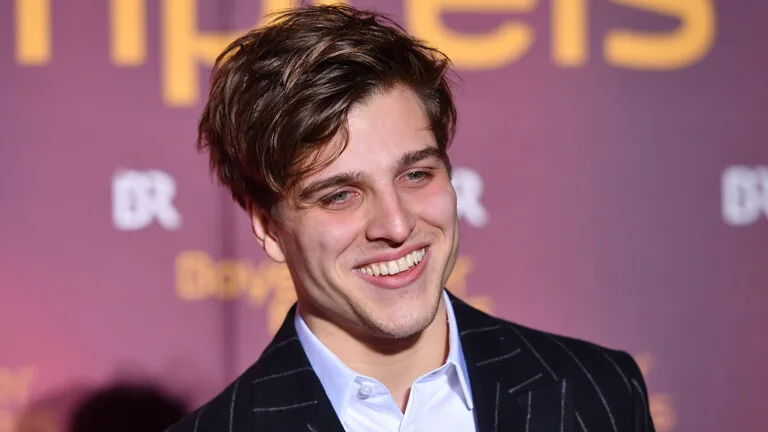 Jonas Dassler: The Lead Actor as Dietrich Bonhoeffer