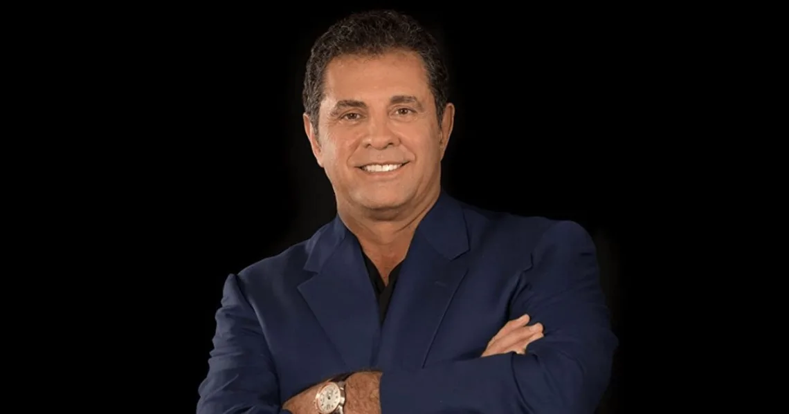 stefan ackerie net worth